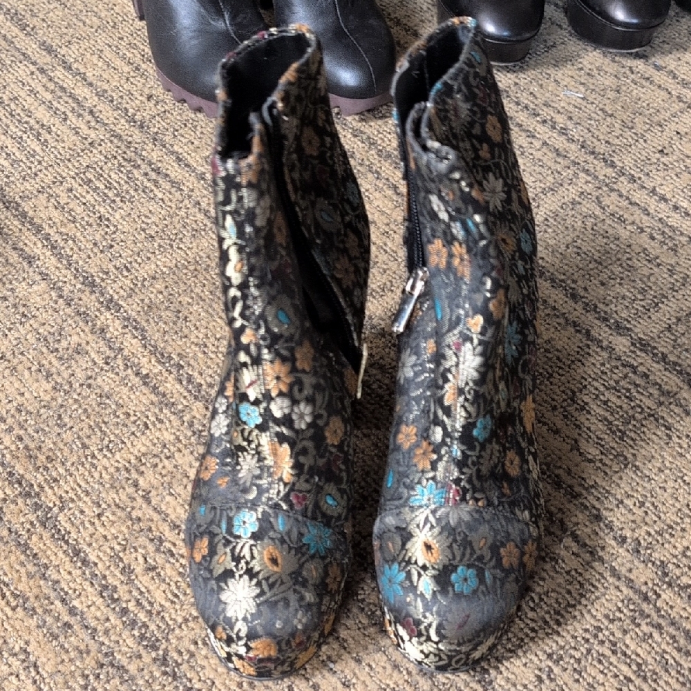 Sam Edelman Multicolor Floral Platform Boots